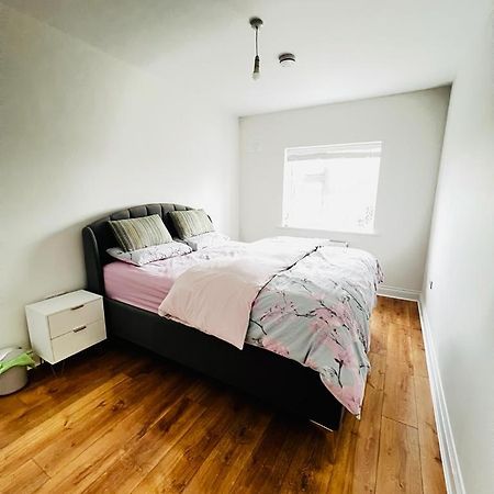 Room In Limerick Junction Exterior foto