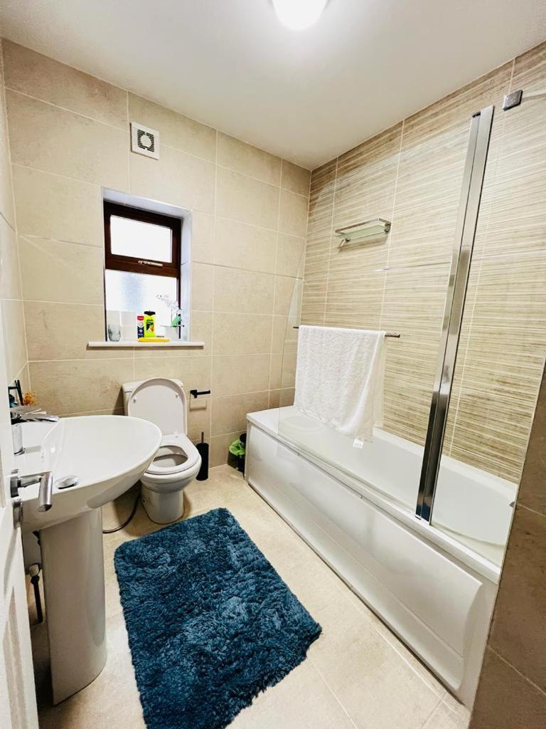 Room In Limerick Junction Exterior foto