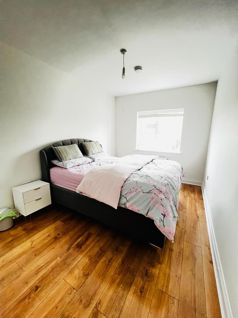 Room In Limerick Junction Exterior foto